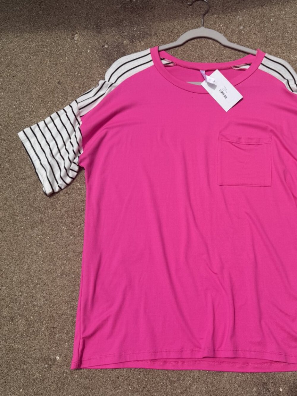 Fuchsia Color Block Top - Picture 2 of 2
